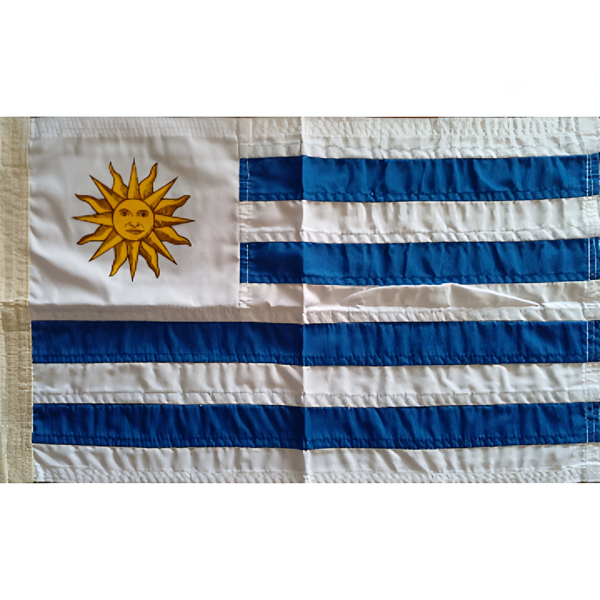 Imagen de Bandera de Uruguay  56*36 cm